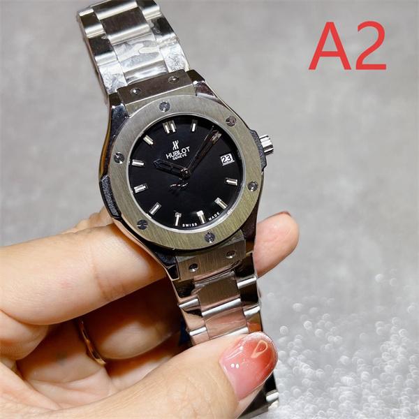 マルチカラーメタルブレス ユブロット HUBLOT コピー 時計 3 種デザイン 高品質 腕時計