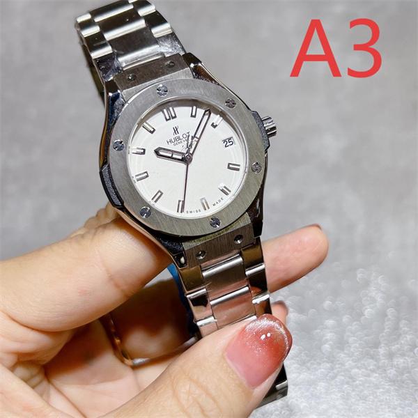 マルチカラーメタルブレス ユブロット HUBLOT コピー 時計 3 種デザイン 高品質 腕時計