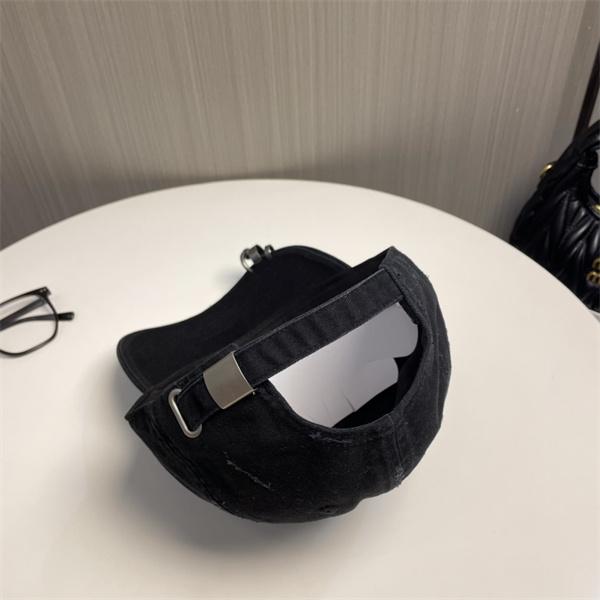 セレブ愛用☆2025個性的☆CELINE セリーヌキャップスーパーコピーファッション性抜群