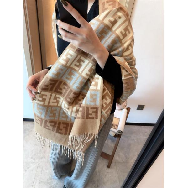 FENDI フェンディ 2025秋冬新作 FFカリグラフィー リバーシブル ウールカシミヤマフラー 65×195cm