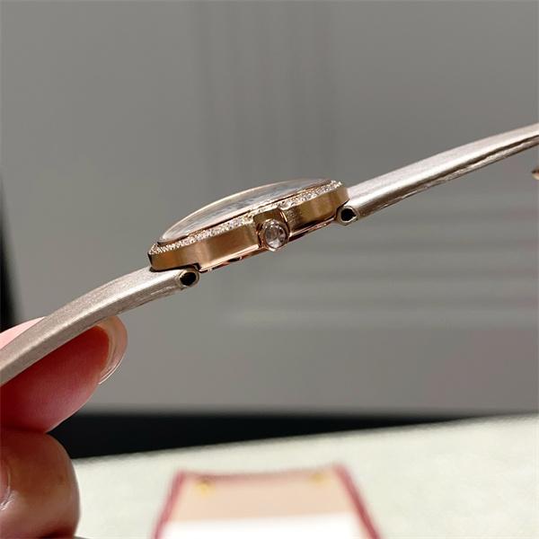 Cartier カルティエ Baignoire（バニワール） コレクション レディース コピー 腕時計 スイス製クォーツ ローマ数字インデックス 人気定番