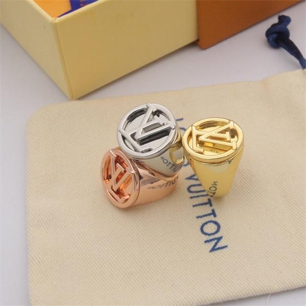 永遠の愛を象徴 モノグラムインフィニ ルイヴィトン ゴールドトーン カップル コピー  指輪