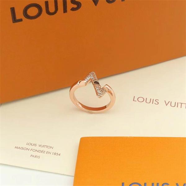 イニシャルアクセント スリムバンド  ルイヴィトン ユニセックス コピー指輪 LOUIS VUITTON
