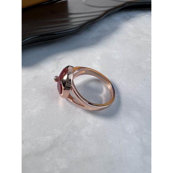 2025秋冬 流れる筆致 ゴールドトーン ルイヴィトン LOUIS VUITTON コピー指輪 レディース エレガント