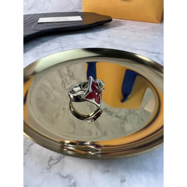 ルイヴィトン LOUIS VUITTON  立体的イニシャル スリムバンド メンズ スーパーコピー 指輪 マスキュリン