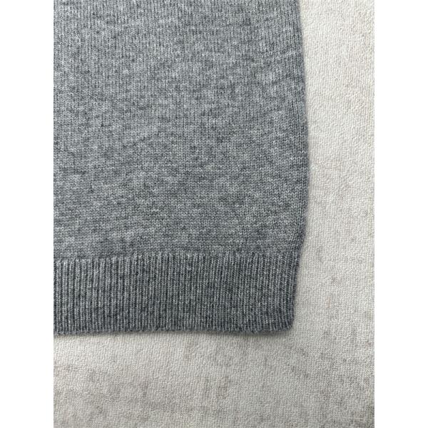 白ロゴ刺繍 グレー グッチ GUCCI スーパーコピーセーター ユニセックス クラシック 2025秋冬必須