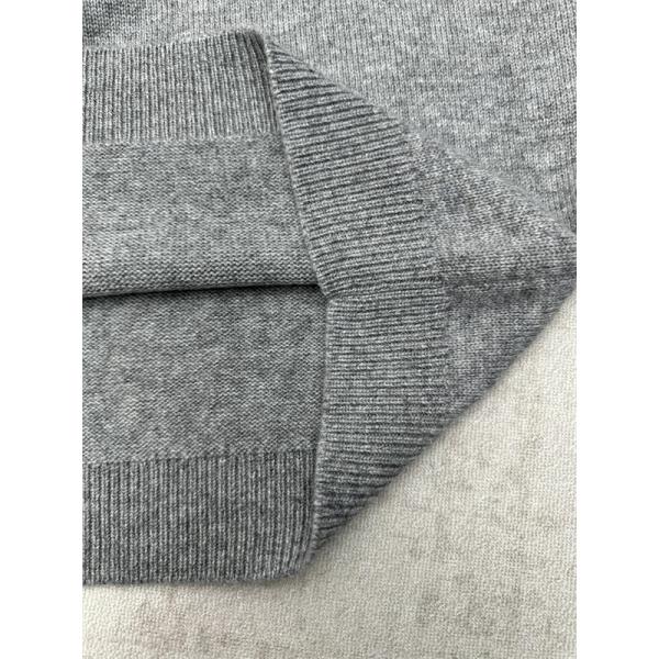 白ロゴ刺繍 グレー グッチ GUCCI スーパーコピーセーター ユニセックス クラシック 2025秋冬必須