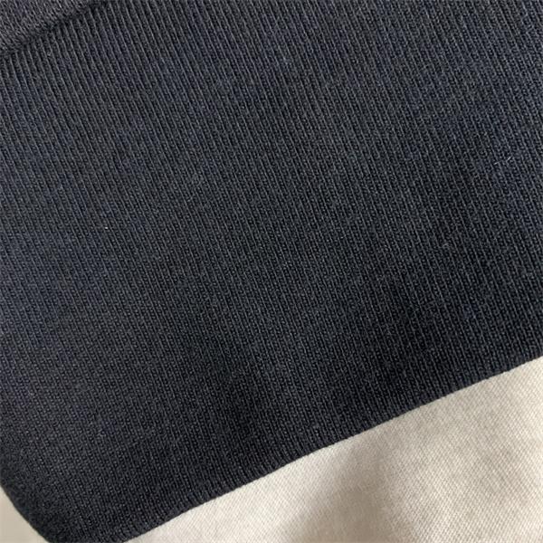 GUCCI コピー パーカー 保温性抜群 ブラック グッチ ユニセックス トレンディ 秋冬必須アイテム