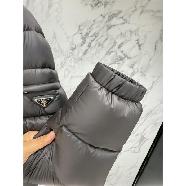 PRADA 激安｜2025秋冬 新作 Re-Nylon ダウンジャケット 男女兼用 防寒アウター