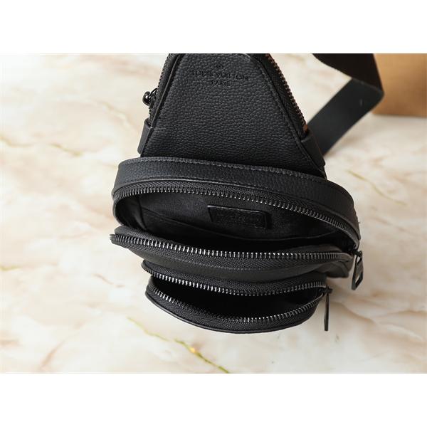 ブラックレザー 多ポケット ルイヴィトン チェストバッグ スーパーコピー メンズ ビジネス Louis Vuitton