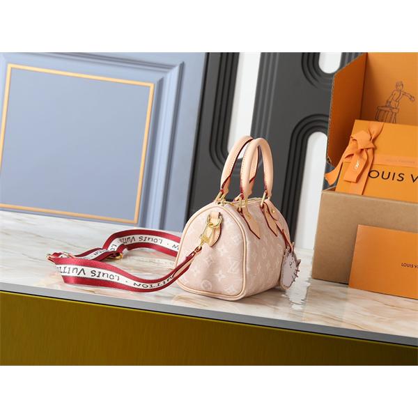 Louis Vuitton ピンクモノグラム キャットアクセサリー ルイヴィトン ボストンバッグ コピー レディース キュート