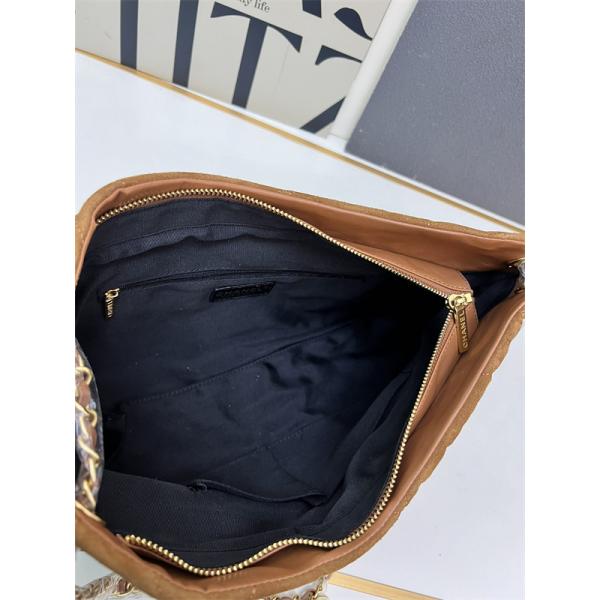 タンスエーテル 多ポケット シャネル ショルダーバッグ CHANEL スーパーコピー レディース カジュアル