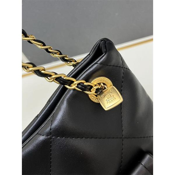 ブラックレザー ダブルポケット CHANEL シャネル ショルダーバッグ コピー レディース ユーティリティ