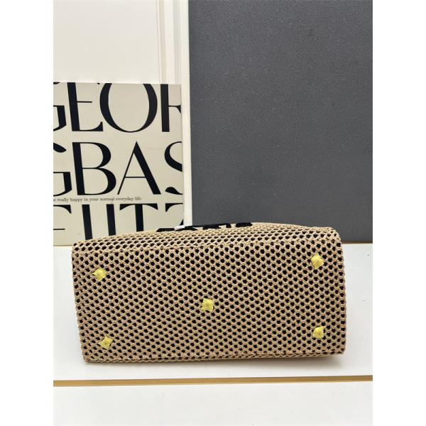 サマー草編み ロゴプレート シャネル トートバッグ スーパーコピー 1S3262 レディース クール CHANEL