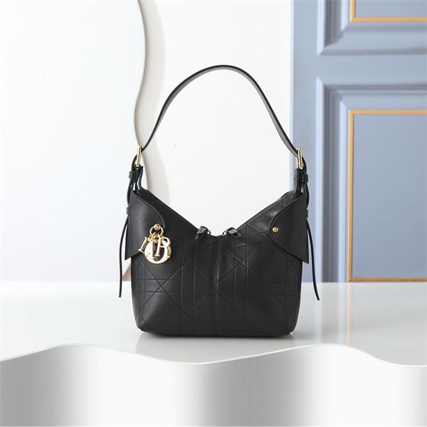 ブラック菱格 メタル吊飾 ディオール DIOR アンダーアームバッグ コピー レディース トレンディ