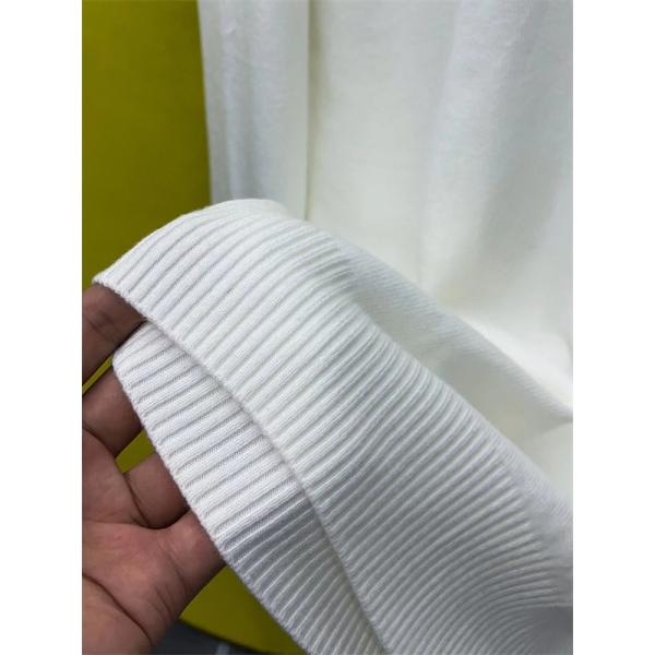 ロゴレタリング ホワイト / ブラック ユニセックス ファッショナブル バーバリー BURBERRY 偽物 ニット