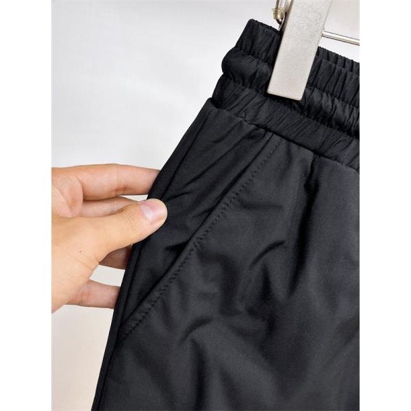 2025秋冬 ブラックダッフル バックポケット モンクレール ユニセックス 実用 MONCLER スーパーコピーパンツ