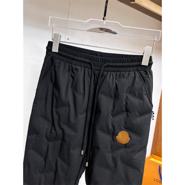 2025秋冬 ブラックダッフル 円形皮ロゴ モンクレール MONCLER スーパーコピーパンツ ユニセックス ウォーマー