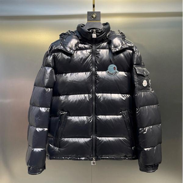 ブラックダウン パステルロゴ 秋冬ファッショナブル モンクレール MONCLER 偽物 ジャケット トレンディ