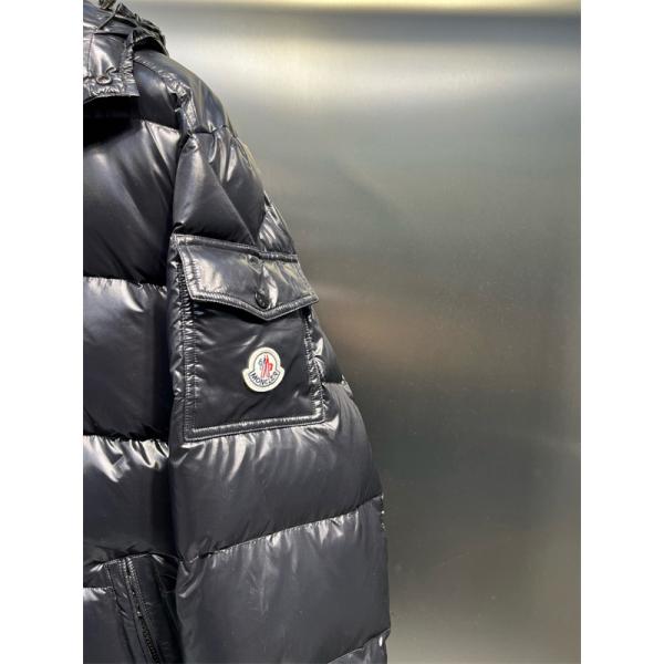 ブラックダウン モノクロロゴ MONCLER 秋冬シャープ モンクレール コピージャケット 定番