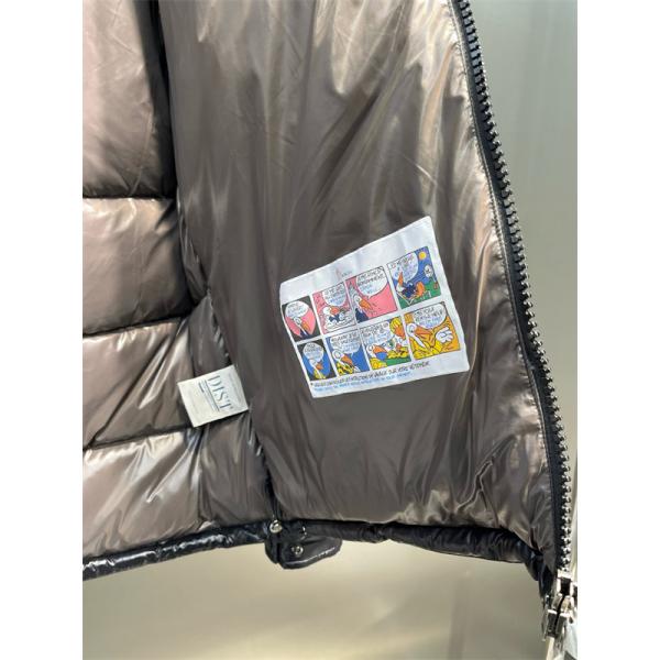 ブラックダウン モノクロロゴ MONCLER 秋冬シャープ モンクレール コピージャケット 定番