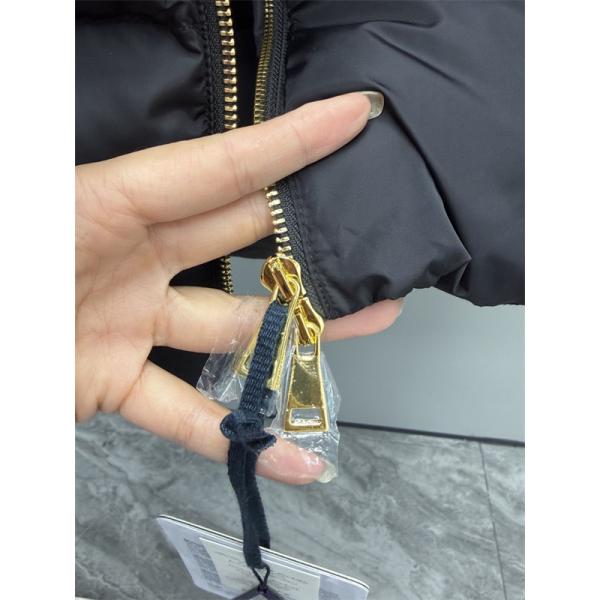 ブラックロングダウン ベルト & フリース襟 秋冬エレガント モンクレール コピーコート MONCLER レディース