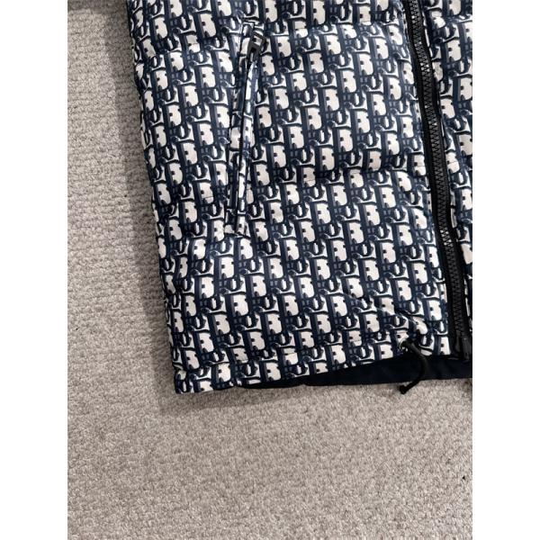 ブラック× 老花 ダウンジャケット 連帽 2025秋冬保温 ディオール DIOR コピーアウター トレンディ