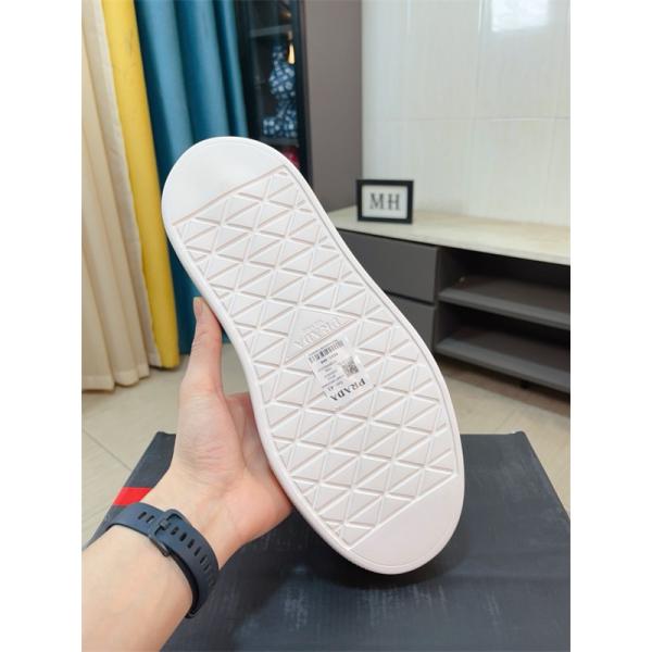 PRADA プラダ 激安 メンズ スニーカー レザー 厚底 ロゴ デザイン カジュアル シューズ 新作 旅行 通勤 おしゃれ 使いやすい 歩きやすい