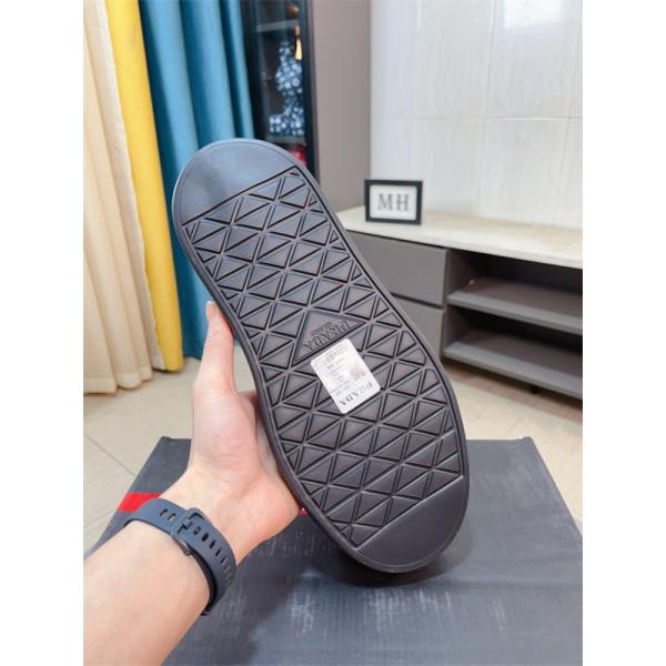 PRADA プラダ 激安 メンズ スニーカー レザー 厚底 ロゴ デザイン カジュアル シューズ 新作 旅行 通勤 おしゃれ 使いやすい 歩きやすい