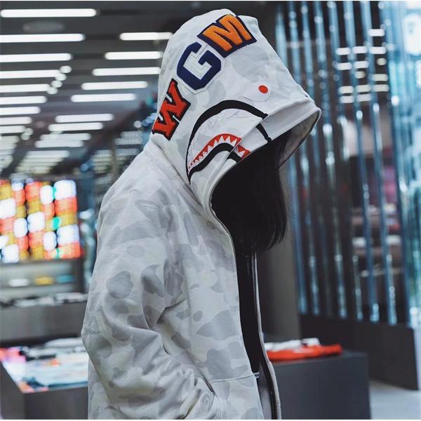 ブラック カモフラージュ シャーク 連帽 ジップアップ ベイプ BAPE 偽物 秋冬 個性 トレンディ