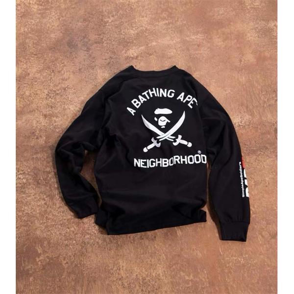 ベイプ BAPE コピー 秋冬 高品質 ホワイト ネイバーフッド コラボ スカル猿人头 長袖 T シャツ