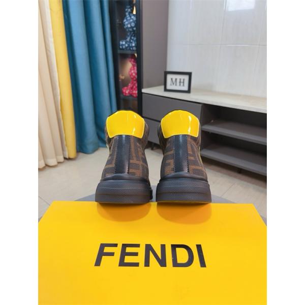 FENDI フェンディ 激安 メンズ ハイカット スニーカー FF柄 レザー シューズ カジュアル 人気 モデル おしゃれ 高級感