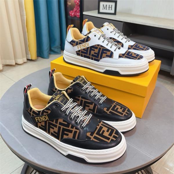 FENDI フェンディ 激安 メンズ スニーカー ローカット FF柄 レザー×キャンバス 軽量ソール おしゃれ カジュアル 新作