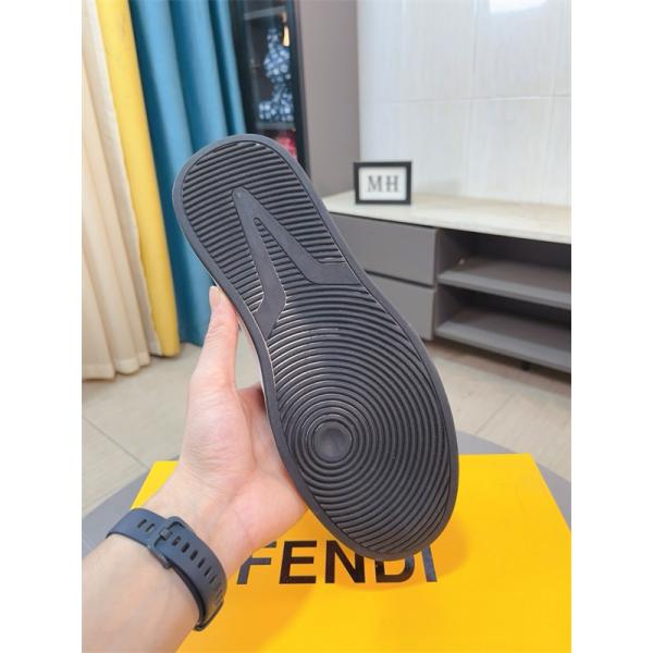 FENDI フェンディ 激安 メンズ スニーカー ローカット FF柄 レザー×キャンバス 軽量ソール おしゃれ カジュアル 新作