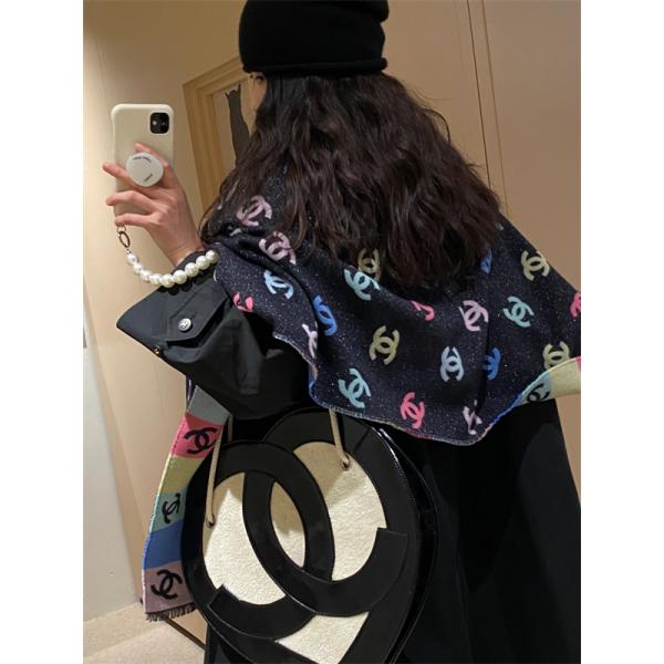 CHANEL シャネル　2025秋冬新作 マルチCCロゴ 大判ストール／マフラー ブラック系