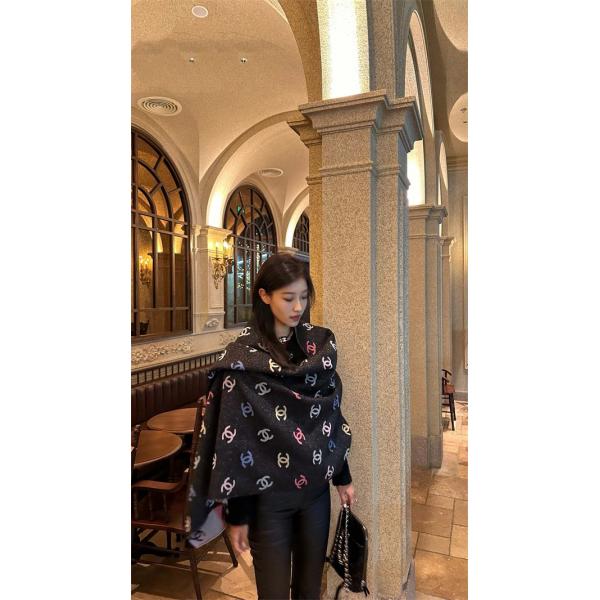 CHANEL シャネル　2025秋冬新作 マルチCCロゴ 大判ストール／マフラー ブラック系