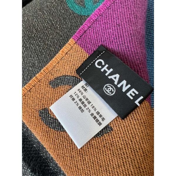 CHANEL（シャネル）2025年冬新作 ラグジュアリー カシミヤ混マルチカラー ロゴ ジャカード大判ストール / レディース＆ユニセックス
