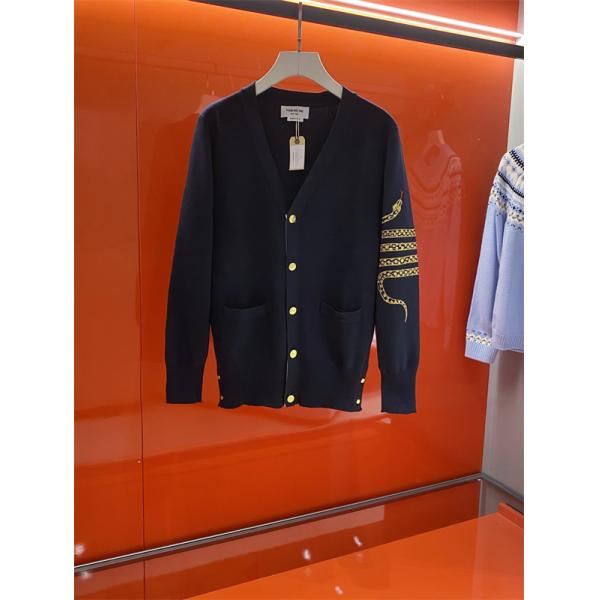 2025新作❤❤ トムブラウンカーデガンコピーTHOM BROWNE秋冬コレクション男女OK上品