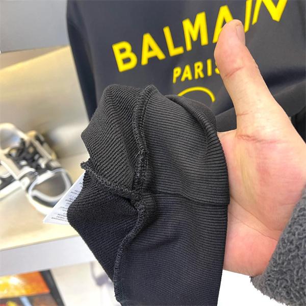 ホワイト 円领 レトロ字母ロゴ スウェット バルマン BALMAIN コピー 秋冬 着こなし上品 定番