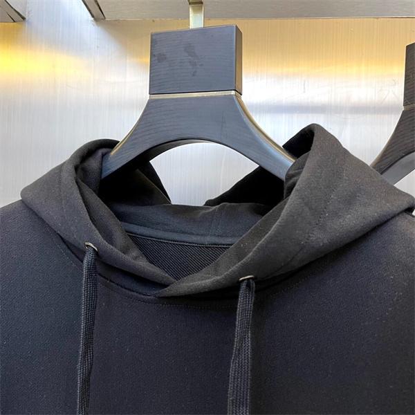  BALMAIN 偽物 秋冬 ストリートシャープ トレンディ ホワイト 連帽 大字母プリント スウェット バルマン