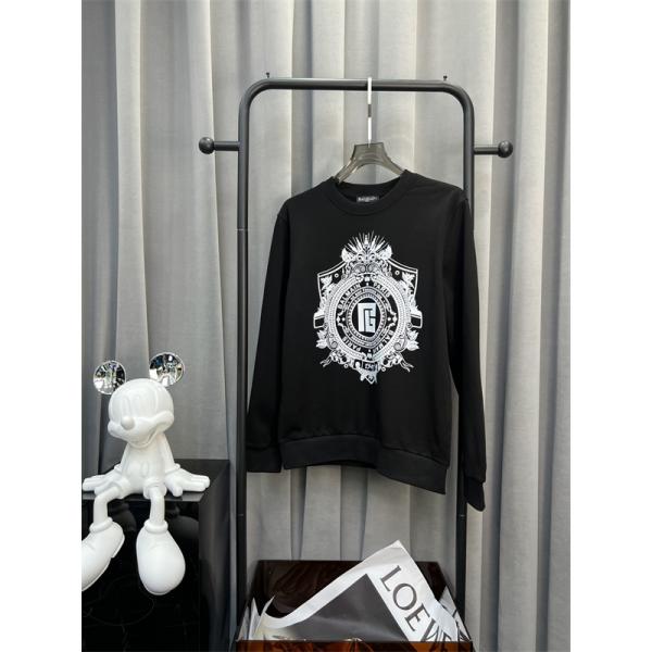 ホワイト 円领 徽章ディテール スウェット バルマン BALMAIN スーパーコピー 秋冬高級感 注目