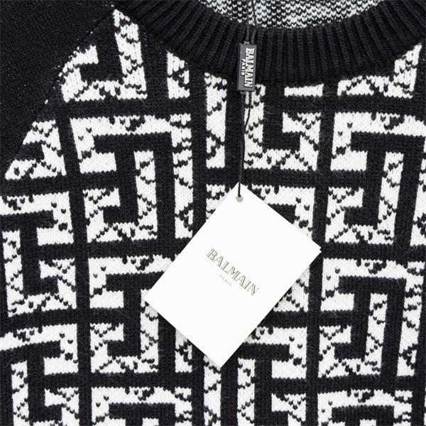 ブラック × ホワイト ジオメトリックロゴ ニットセーター バルマン BALMAIN コピー 秋冬 注目