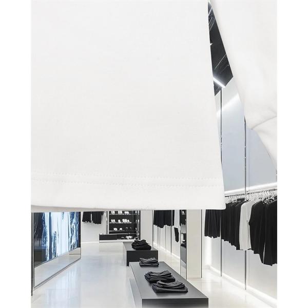   SAINT LAURENT コピー 秋冬ベーシック万能 ブラック ミニロゴ ロングスリーブ T シャツ サンローラン