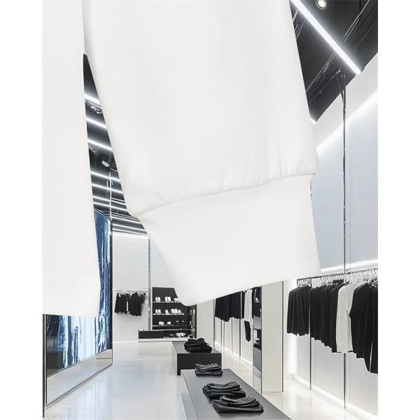   SAINT LAURENT コピー 秋冬ベーシック万能 ブラック ミニロゴ ロングスリーブ T シャツ サンローラン