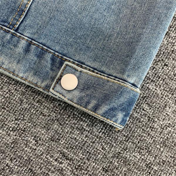 SAINT LAURENT 偽物 秋冬フェミニントレンディ ライトブルー ブリリアントアクセント デニムジャケット サンローラン