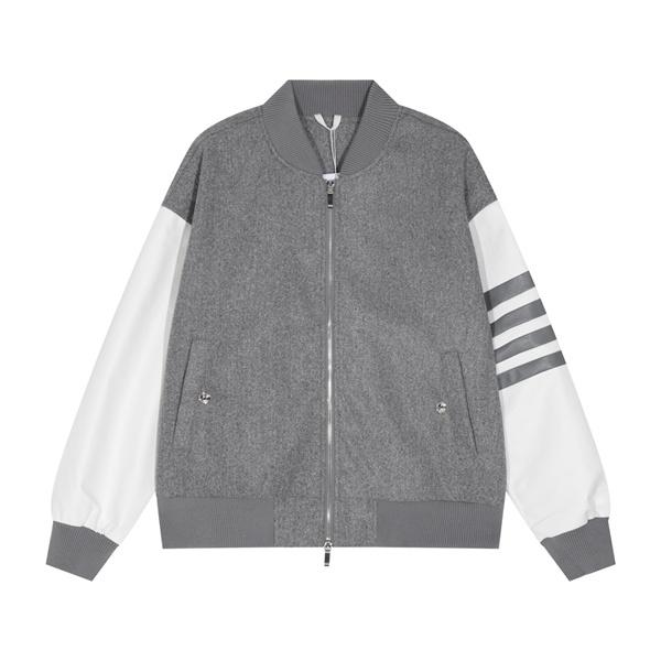 グレー 四条纹袖 ベースボールジャケット トムブラウン Thom Browne コピー 2025秋冬スタイリッシュ トレンド