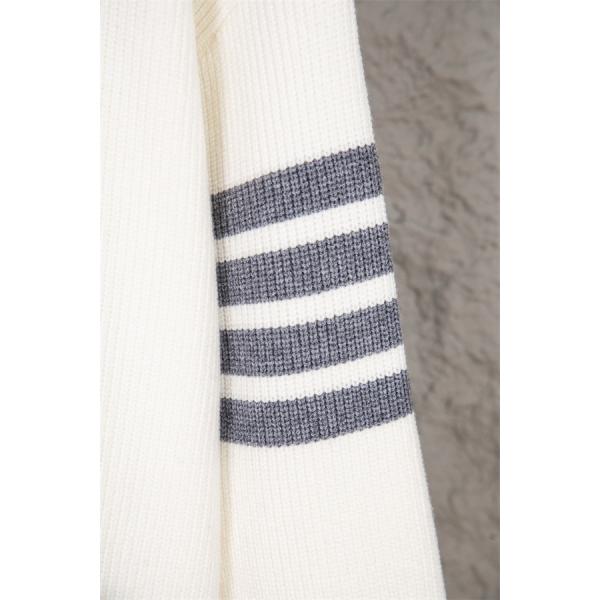 ホワイト 円领 セーター トムブラウン Thom Browne スーパーコピー 秋冬清潔感 定番 温か素材