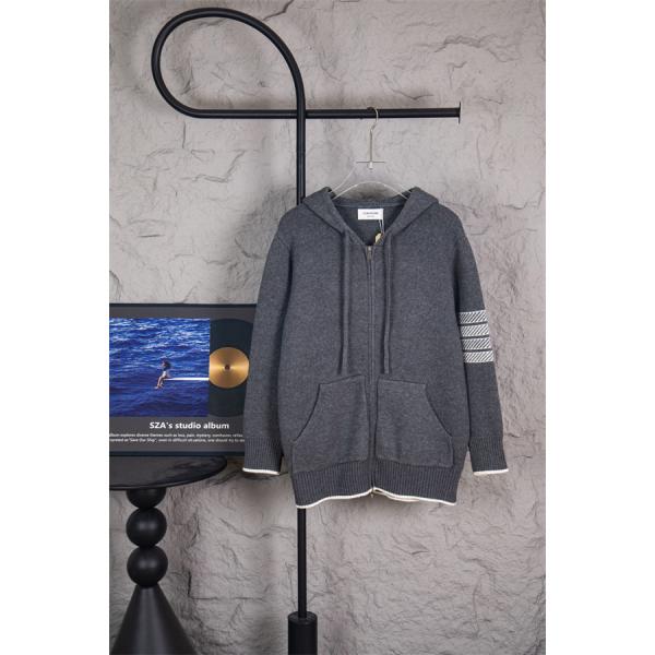 トムブラウン Thom Browne コピー 秋冬モダン トレンド ネイビー 連帽 ジップカーディガン 