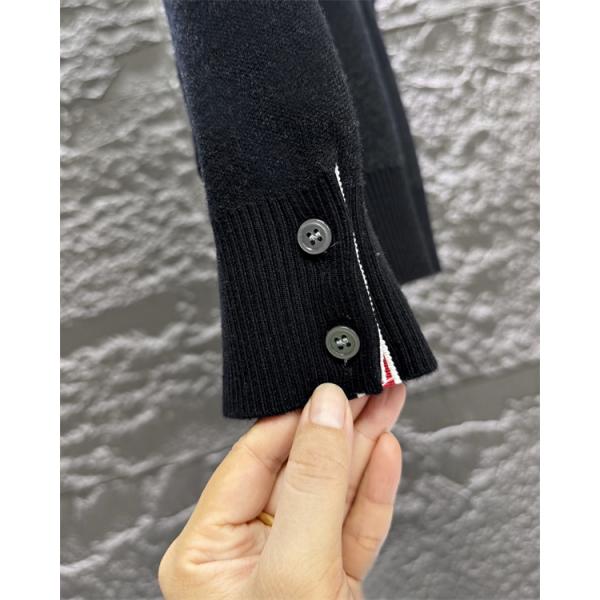 トムブラウン Thom Browne コピー 秋冬お洒落な 人気 グレー × ブラック 2 色 フェザー刺繍 カーディガン 