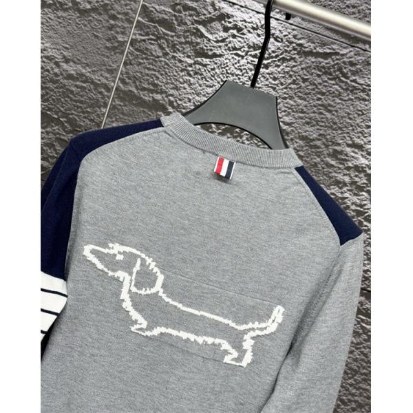 グレー × レッド × ネイビー 3 色 袖拼色 セーター トムブラウン Thom Browne コピー 秋冬快適 人気